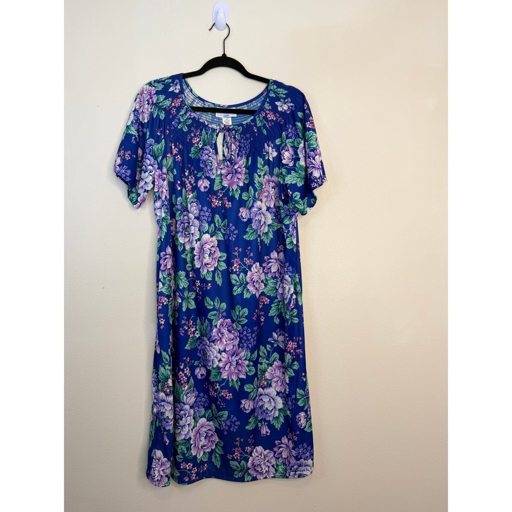 Vintage Ashley Taylor Intimates Plus Nightgown 1X Blue Floral Smocked‎ Sleepwear